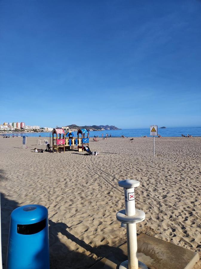 Primera Linea De Mar Con Piscina, Gimnasio Y Parking 2 Hab Y 2 Banos Villajoyosa Exteriér fotografie